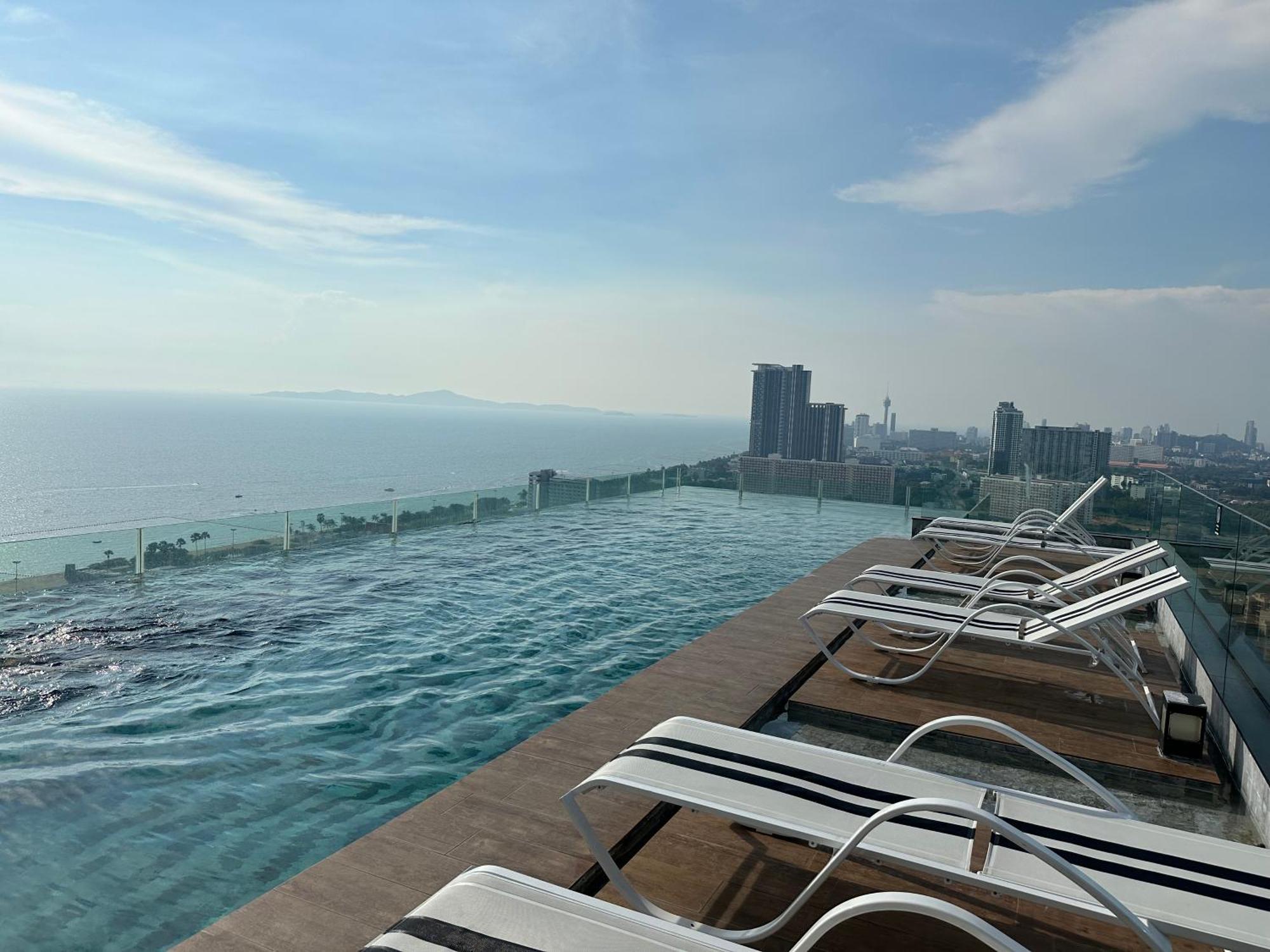 芭提雅高层海景奢华公寓the Riviera Jomtien生香家直达海滩2704 Esterno foto