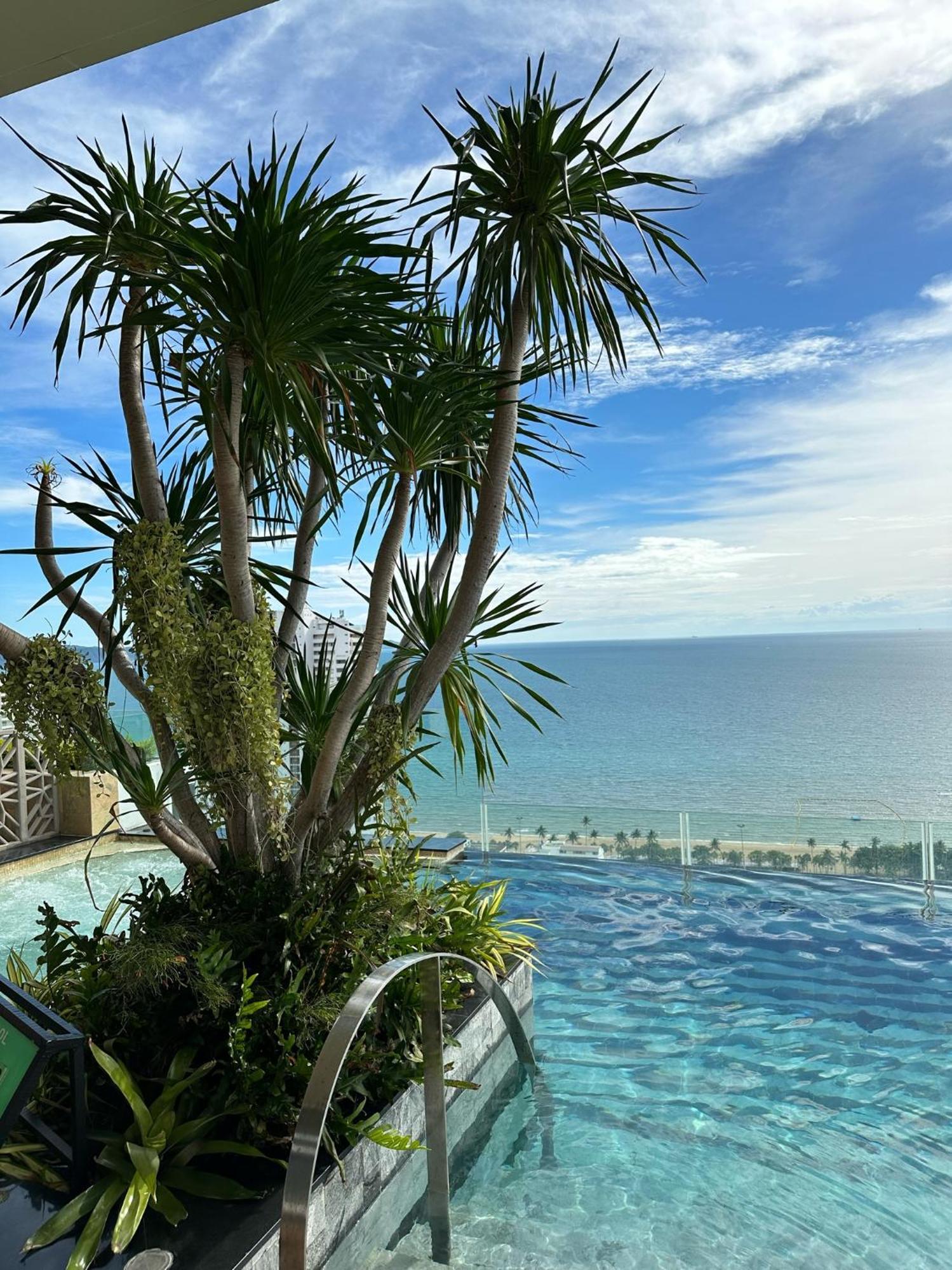 芭提雅高层海景奢华公寓the Riviera Jomtien生香家直达海滩2704 Esterno foto